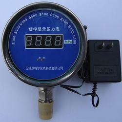 “沈陽汽車輪胎壓力表數字與機械“/